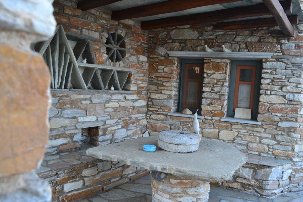 Stelios Zalonis Apartments Тинос Экстерьер фото